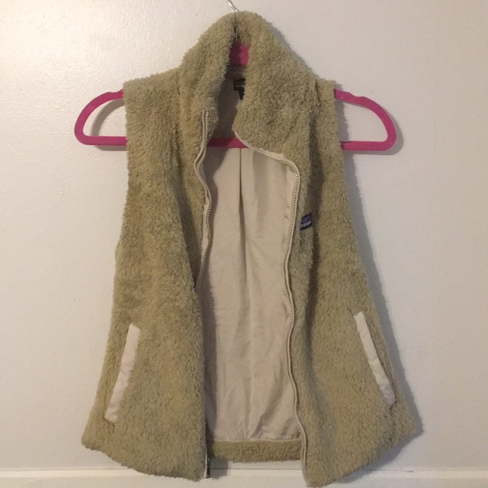Patagonia Women’s Los Gatos Fleece Vest
